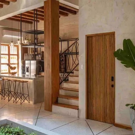 Villa Casa San Antonio, De Diseno Con Piscina En La Azotea.