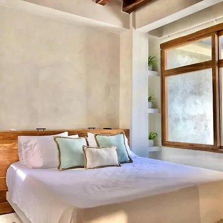 Casa San Antonio, De Diseno Con Piscina En La Azotea. Villa