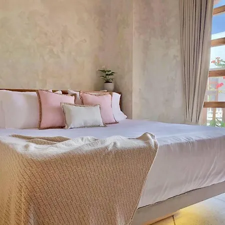 Casa San Antonio, De Diseno Con Piscina En La Azotea. Villa
