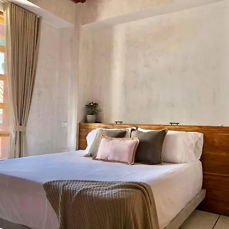 Casa San Antonio, De Diseno Con Piscina En La Azotea. * Cartagena