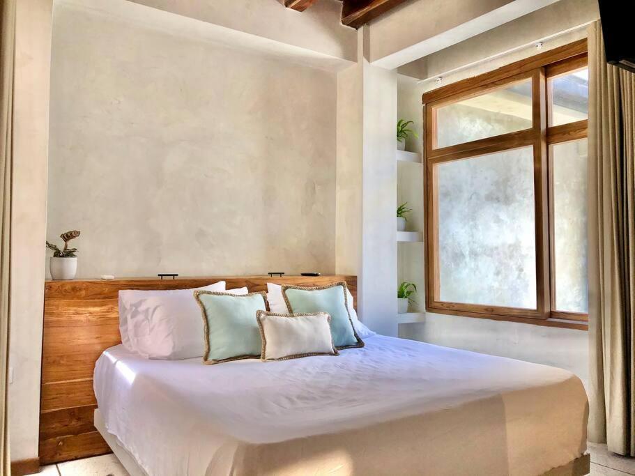 Casa San Antonio, De Diseno Con Piscina En La Azotea. Villa